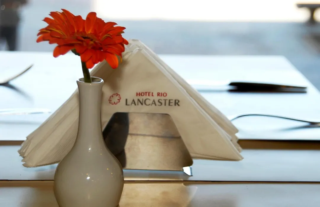 Hotel Rio Lancaster-1